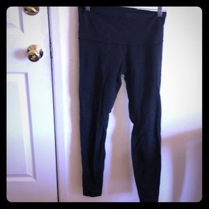 Lululemon size 8 black leggings